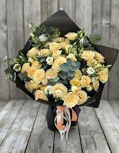 Букет цветов из:  Розы и Лизиантусы в Щиграх