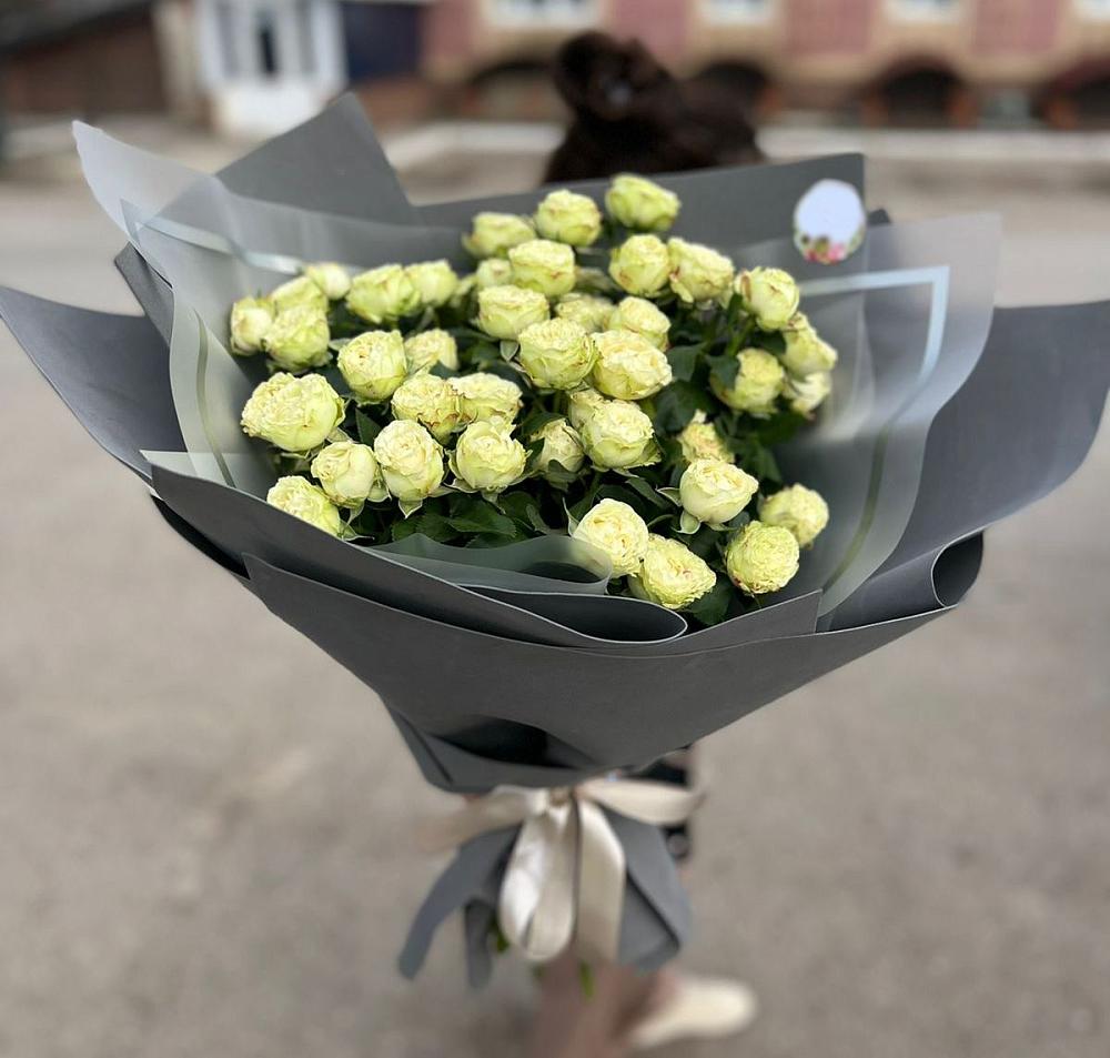 Белые кустовые розы Солинеро в Щиграх Букет Белые кустовые розы Солинеро в Щиграх