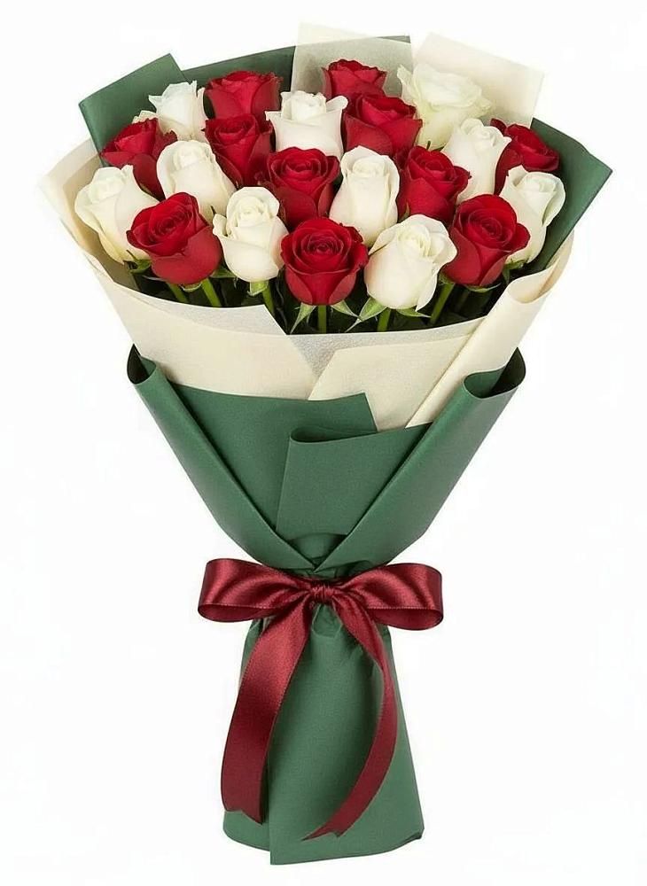 Букет Микс из красных и белых роз в Щиграх