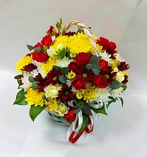 Цветочная композиция из Хризантемы и Розы в корзине в Щиграх