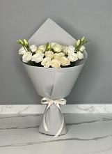 Букет цветов из:  Розы и Лизиантусы в Щиграх